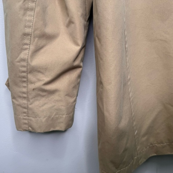 Cole Haan Men's Khaki Button Front Water Resistant Rain Coat Size Medium - Picture 10 of 14